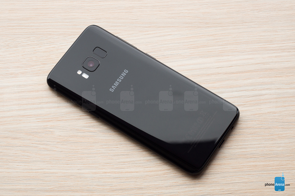 galaxy-s8-YYp-tYng-goc-cYnh_8