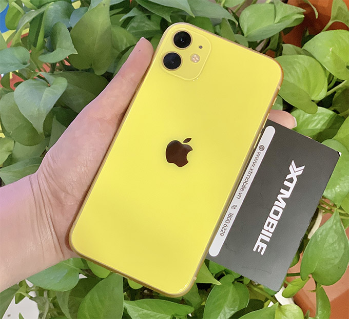iPhone 11 64GB được trang bị hệ thống camera kép ở mặt sau 