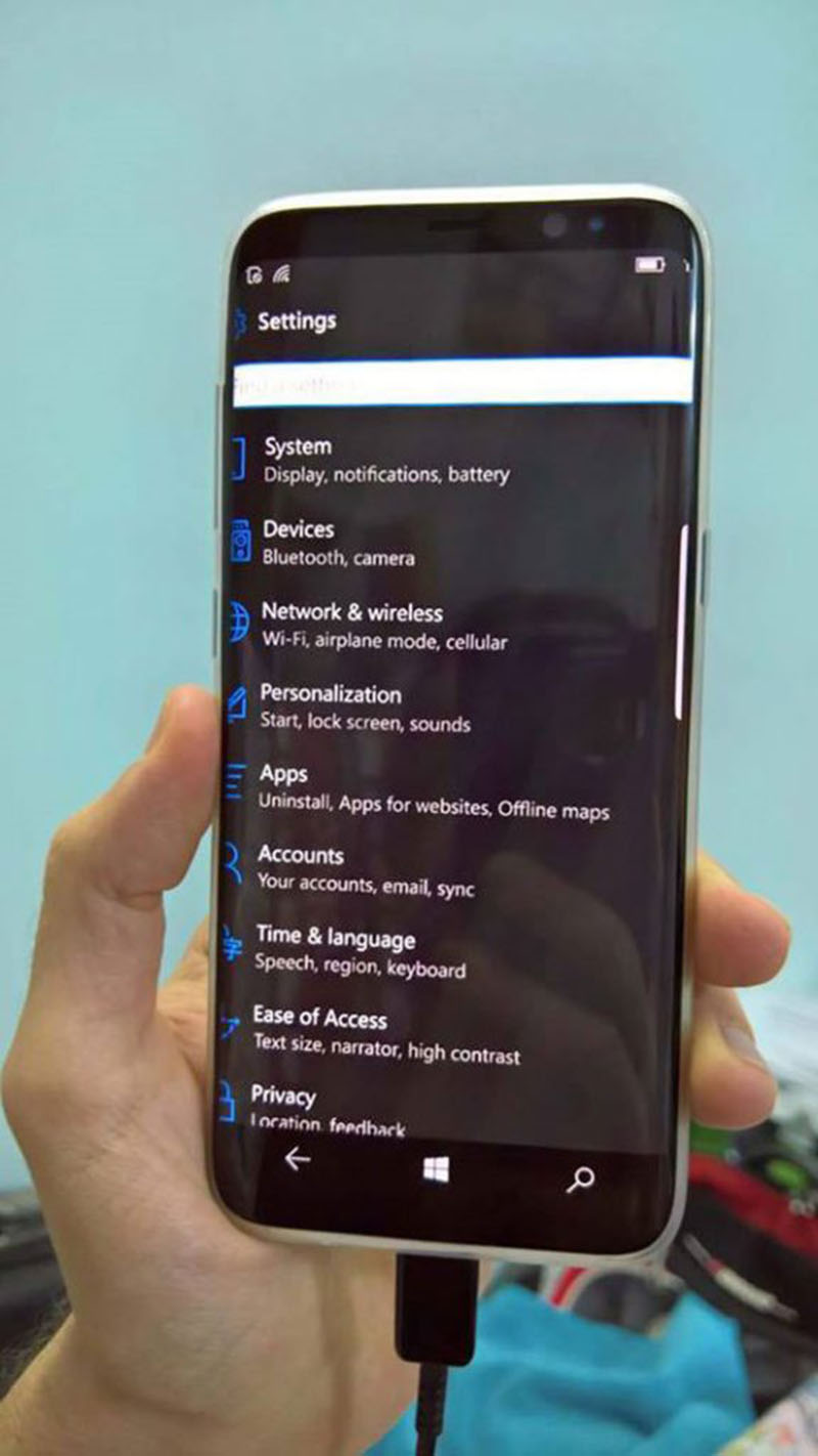 xuat-hien-samsung-Galaxy-S8-chay-Windows-10-Mobile_2