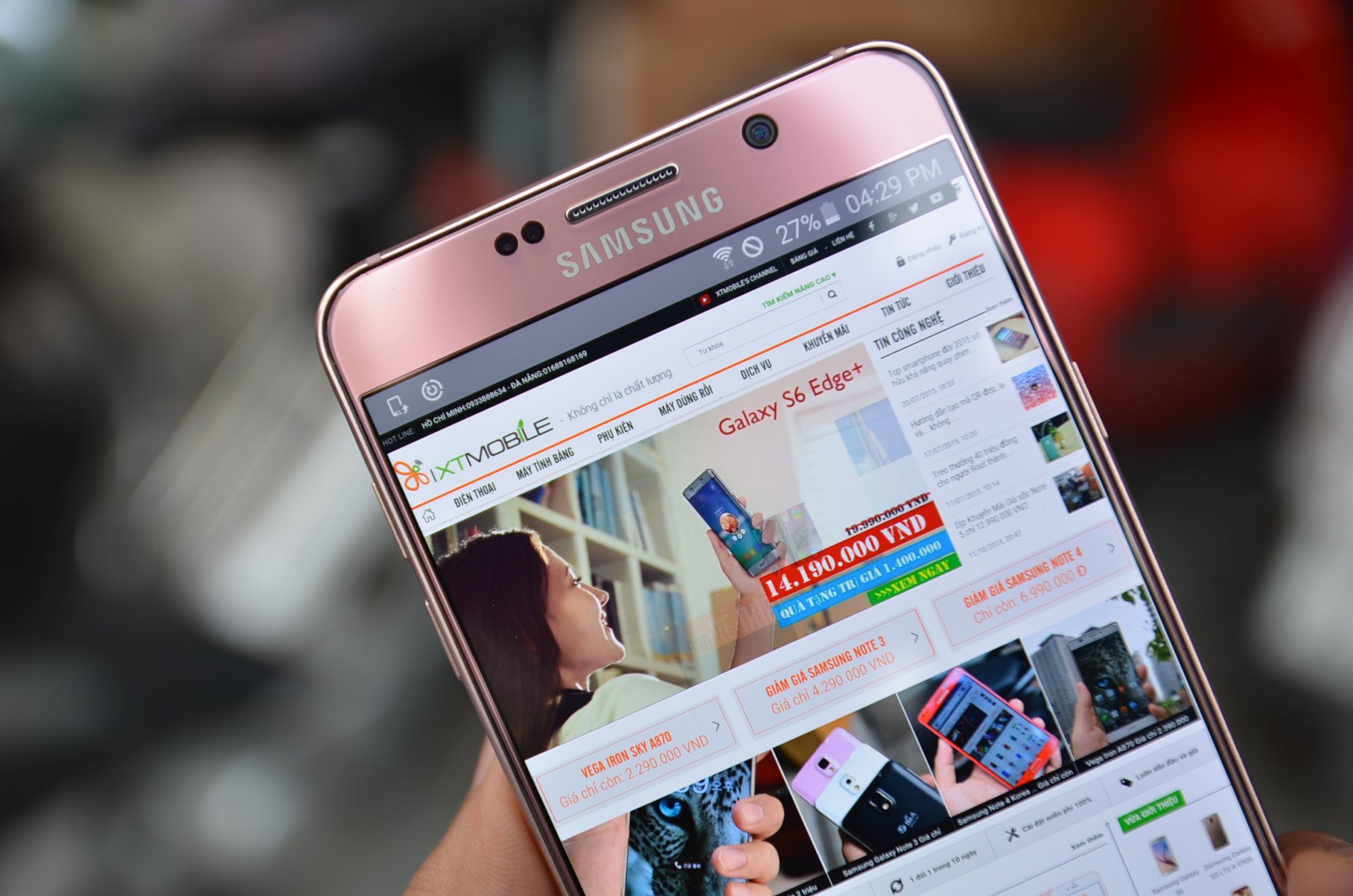 Samsung Galaxy Note 5 sở hữu vẻ đẹp mạnh mẻ